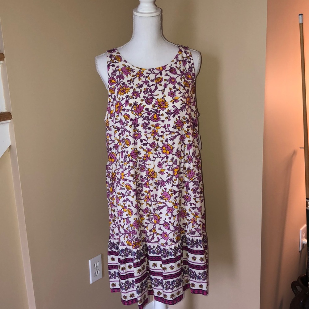 Old Navy sleeveless floral dress